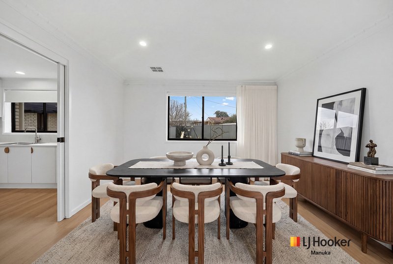 Photo - 40 Kirwan Circuit, Stirling ACT 2611 - Image 4