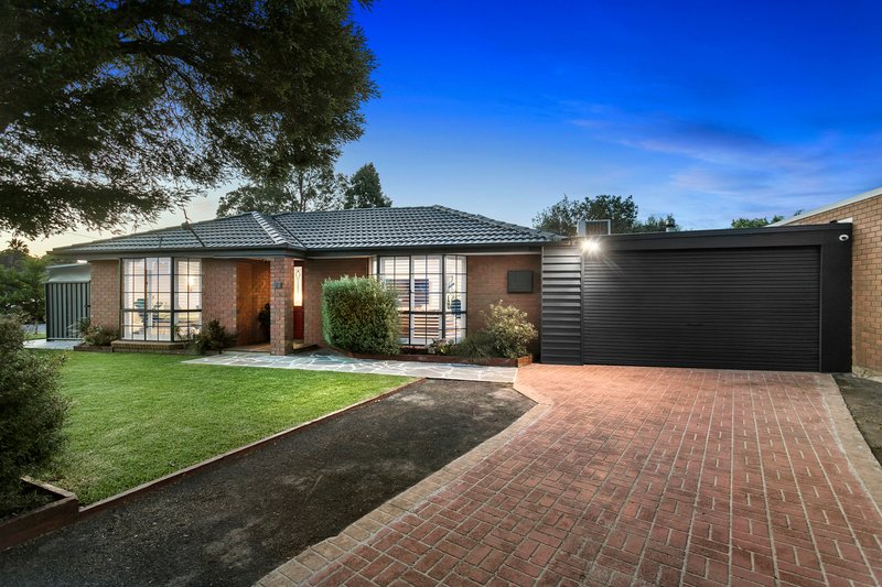 40 Knightsbridge Avenue, Altona Meadows VIC 3028