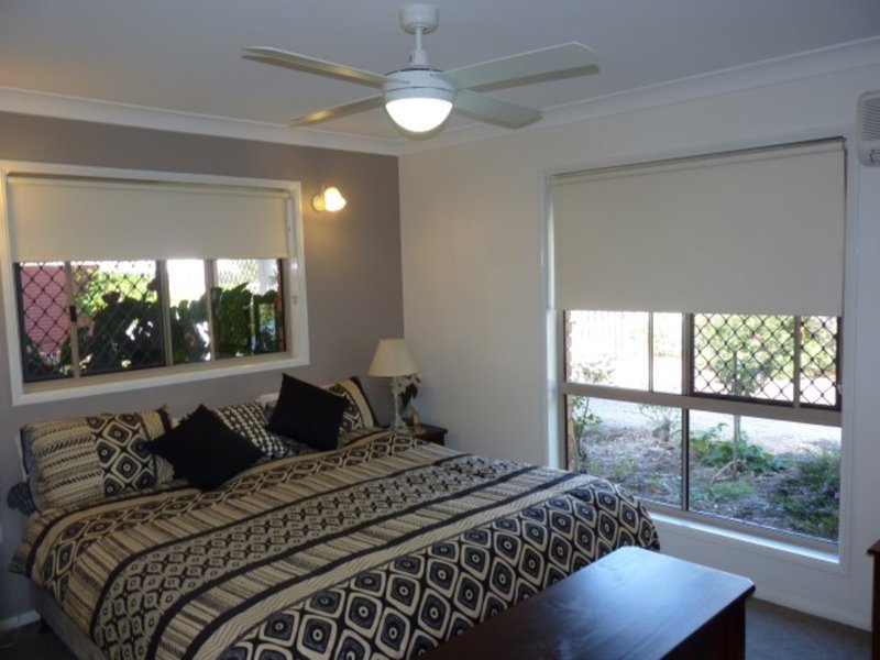 Photo - 40 Ladbroke Cresent , Urangan QLD 4655 - Image 7