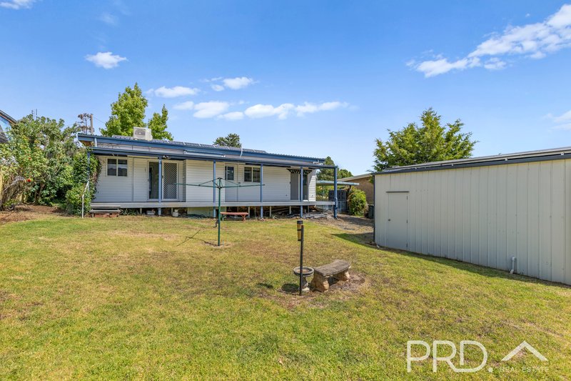 Photo - 40 Lockhart Street, Adelong NSW 2729 - Image 14