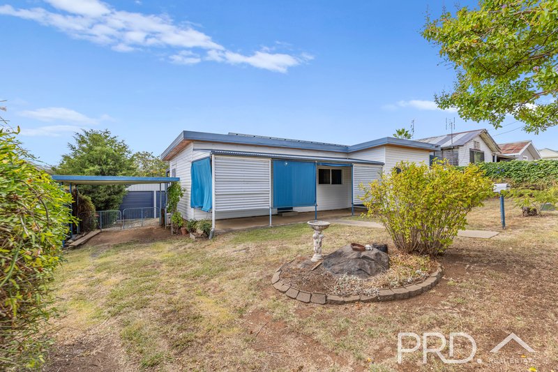 Photo - 40 Lockhart Street, Adelong NSW 2729 - Image 16