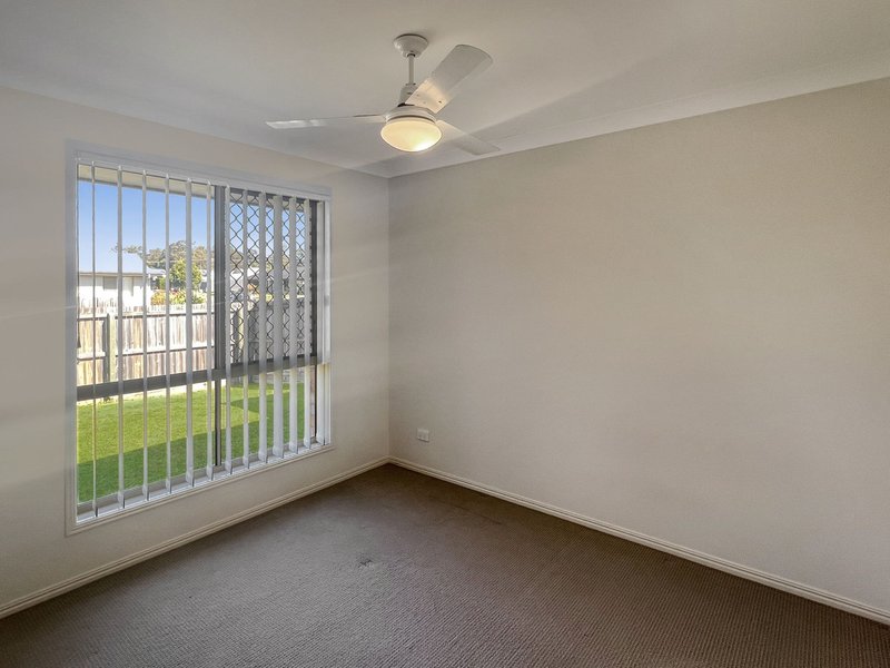 Photo - 40 Lockyer Place, Crestmead QLD 4132 - Image 18