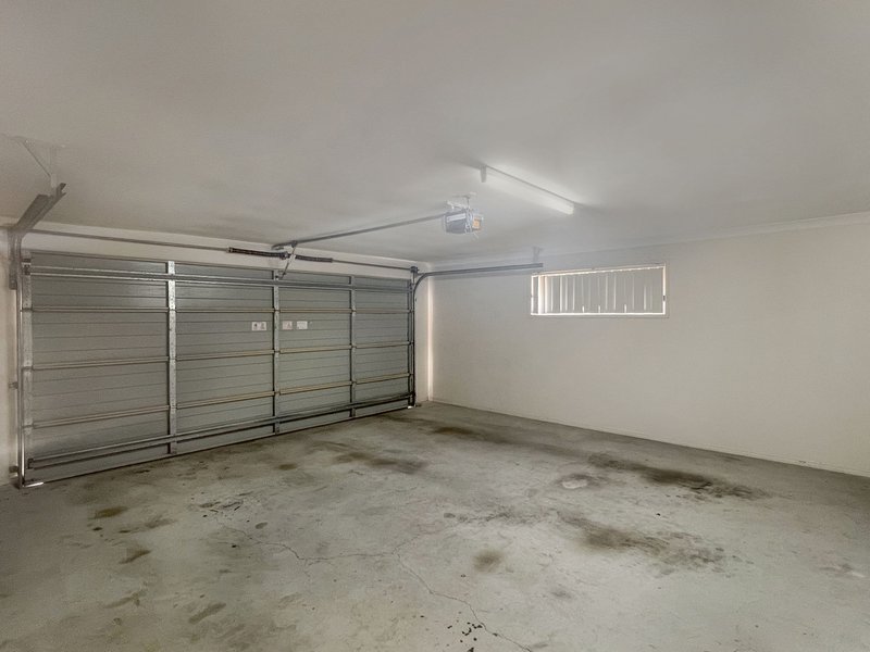 Photo - 40 Lockyer Place, Crestmead QLD 4132 - Image 22