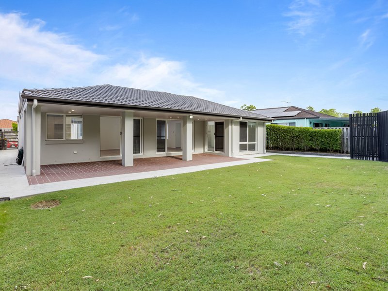 Photo - 40 Macaranga Crescent, Carseldine QLD 4034 - Image 11