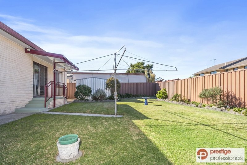 Photo - 40 Magree Crescent, Chipping Norton NSW 2170 - Image 10