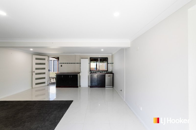 Photo - 40 Mansfield Drive, Beaconsfield QLD 4740 - Image 12