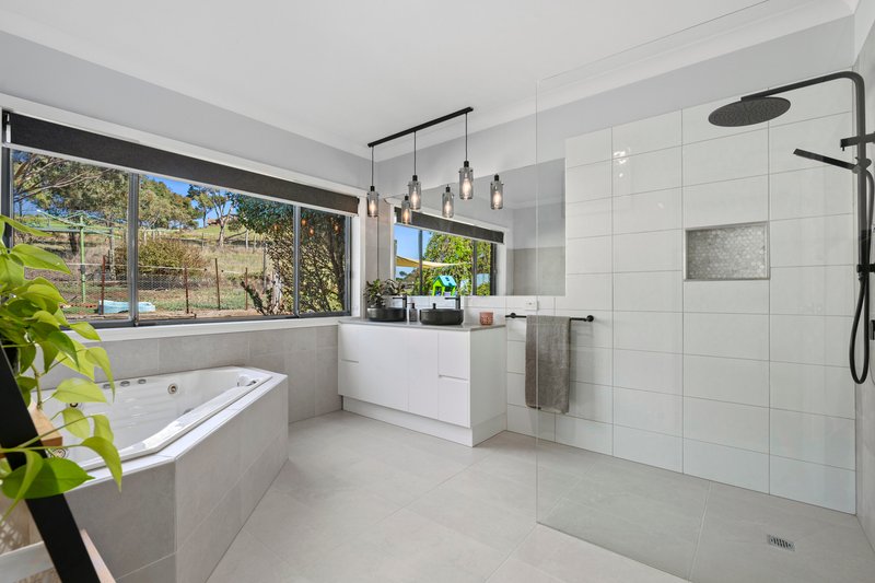 Photo - 40 Mcneill Court, Lara VIC 3212 - Image 17