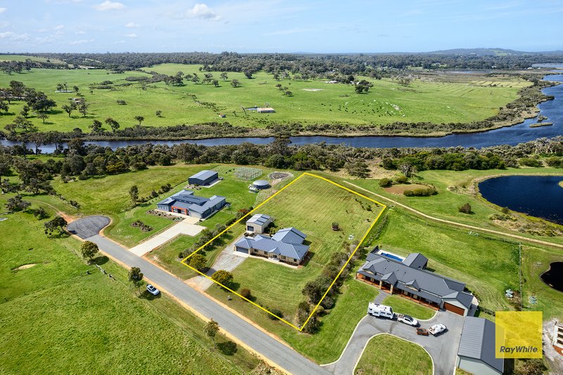 Photo - 40 Meadowlake Vista, Lower King WA 6330 - Image 22