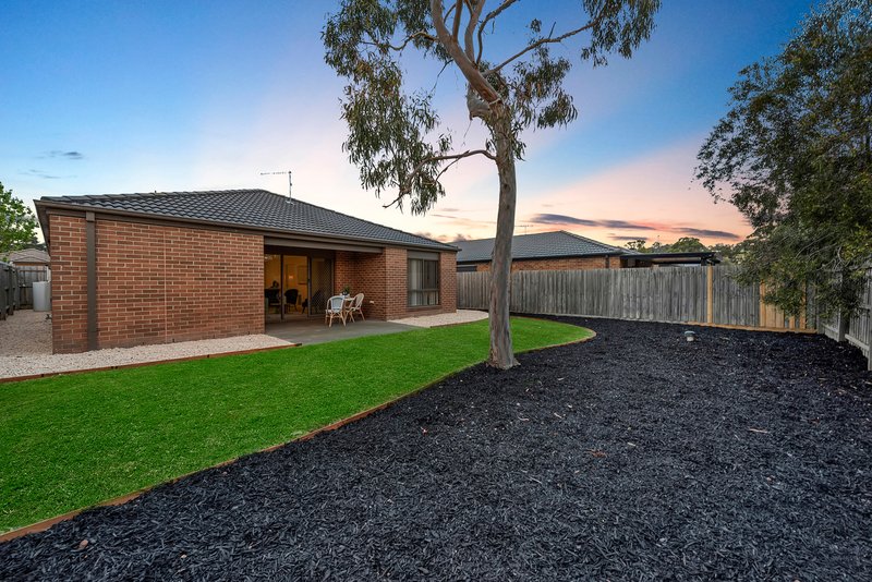 Photo - 40 Melissa Way, Pakenham VIC 3810 - Image 14