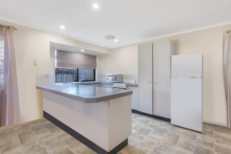 Photo - 40 Mellino Drive, Morayfield QLD 4506 - Image 6