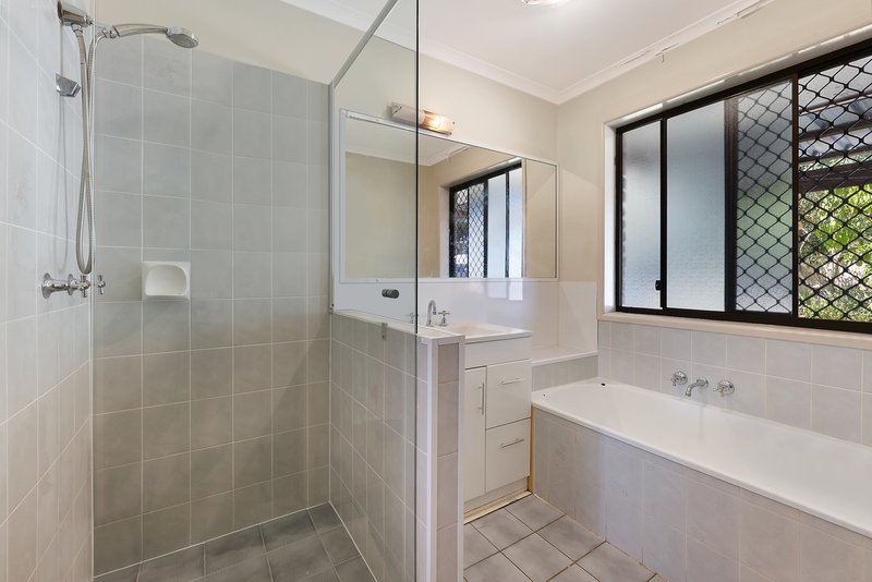 Photo - 40 Mellino Drive, Morayfield QLD 4506 - Image 12