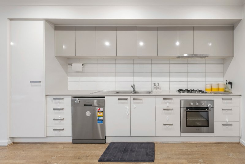 Photo - 40 Merlin Street, Craigieburn VIC 3064 - Image 2