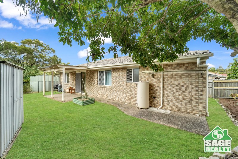 Photo - 40 Mewing Court, Windaroo QLD 4207 - Image 11