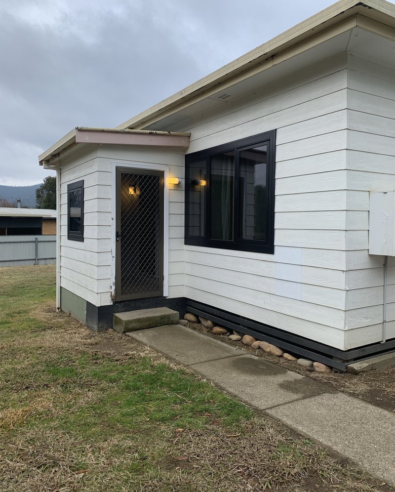 Photo - 40 Morris Street, Talbingo NSW 2720 - Image 8