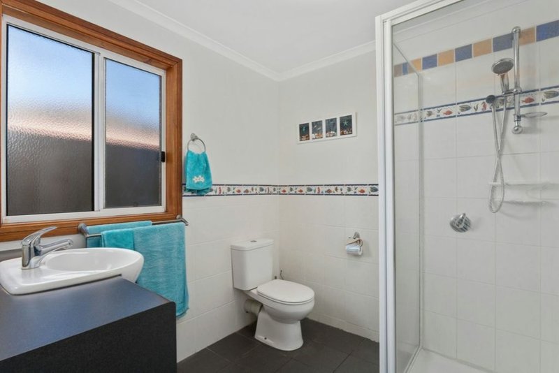 Photo - 40 Mouchemore Avenue, St Leonards VIC 3223 - Image 10