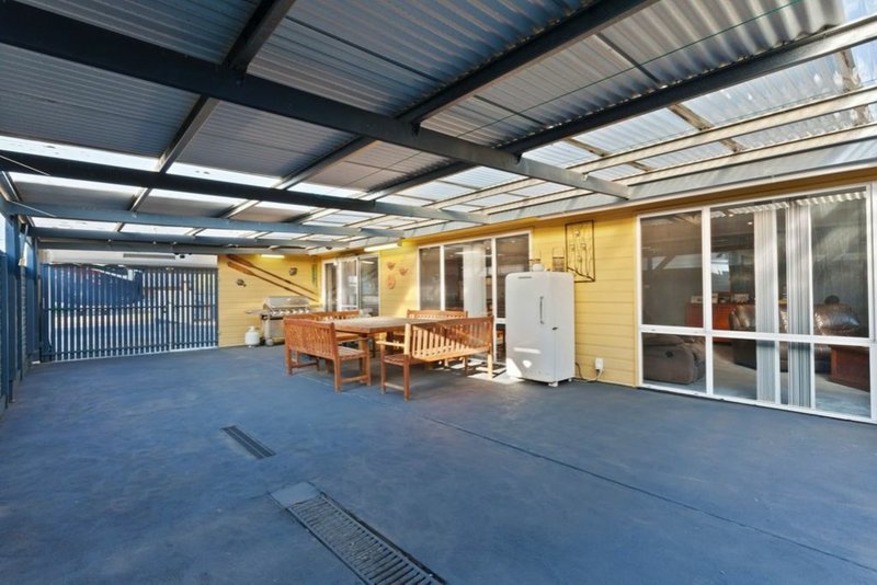 Photo - 40 Mouchemore Avenue, St Leonards VIC 3223 - Image 11