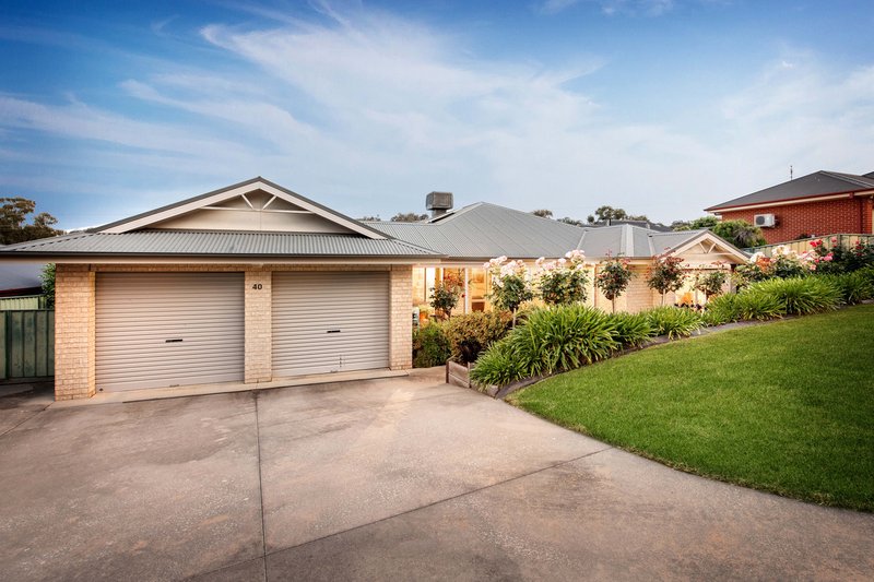 40 Mountain Way, Lavington NSW 2641