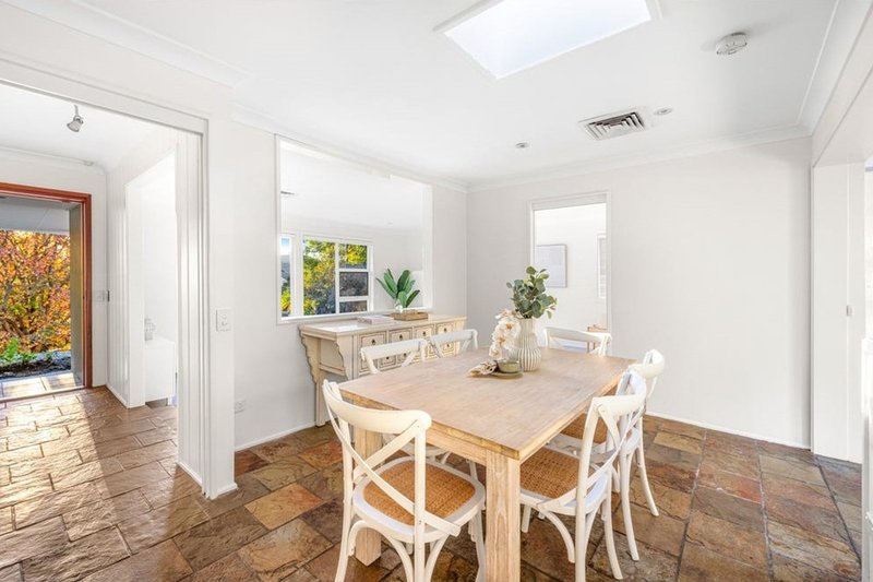 Photo - 40 Nalya Road, Narraweena NSW 2099 - Image 2
