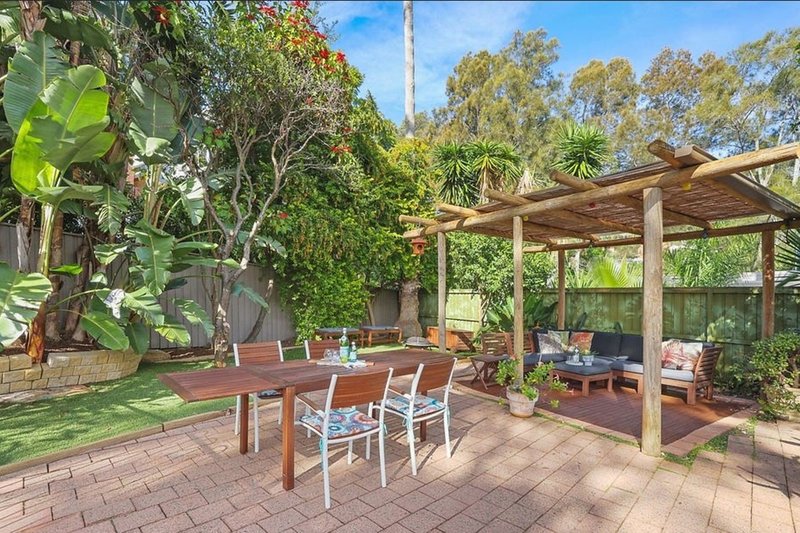 Photo - 40 Nalya Road, Narraweena NSW 2099 - Image 6