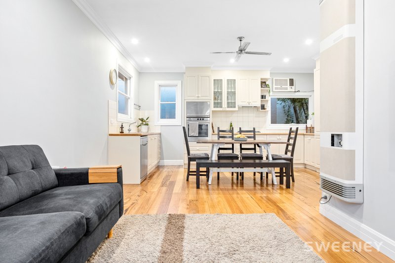 Photo - 40 Nolan Avenue, Brooklyn VIC 3012 - Image 4