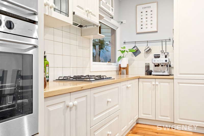 Photo - 40 Nolan Avenue, Brooklyn VIC 3012 - Image 5