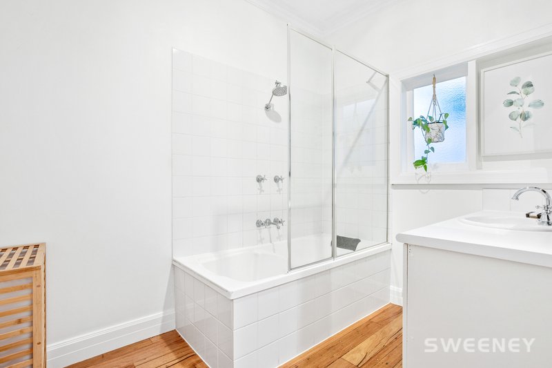 Photo - 40 Nolan Avenue, Brooklyn VIC 3012 - Image 12