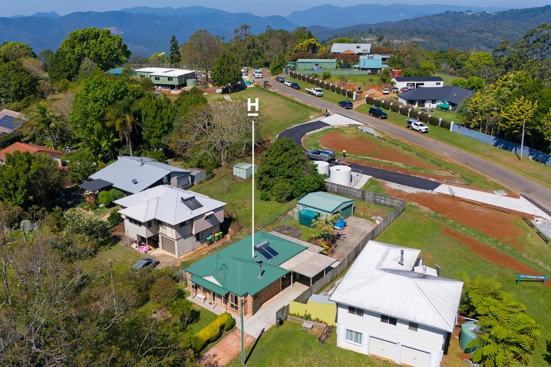 40 North Road, Lower Beechmont QLD 4211