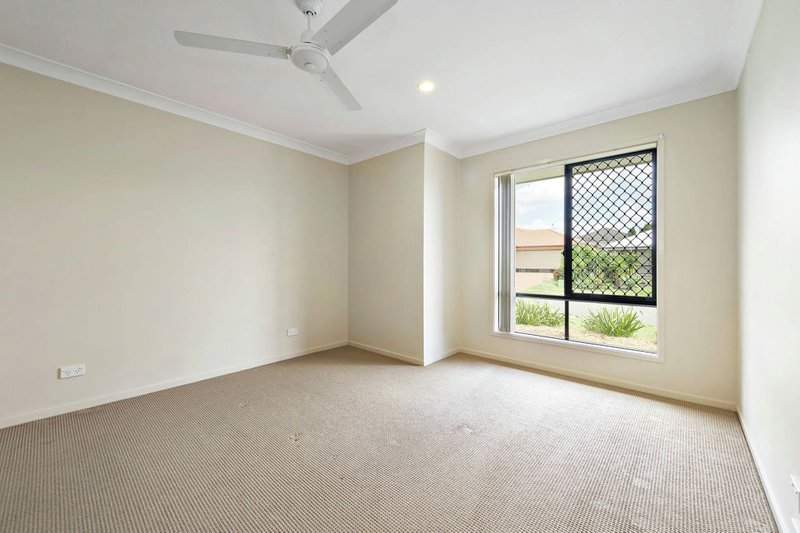 Photo - 40 Nutmeg Drive, Griffin QLD 4503 - Image 6