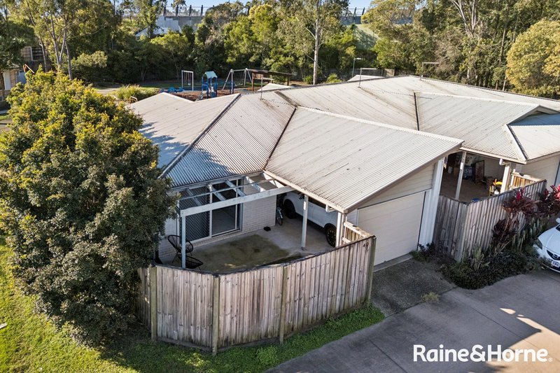 Photo - 40 Olsen Circuit, Kallangur QLD 4503 - Image 13