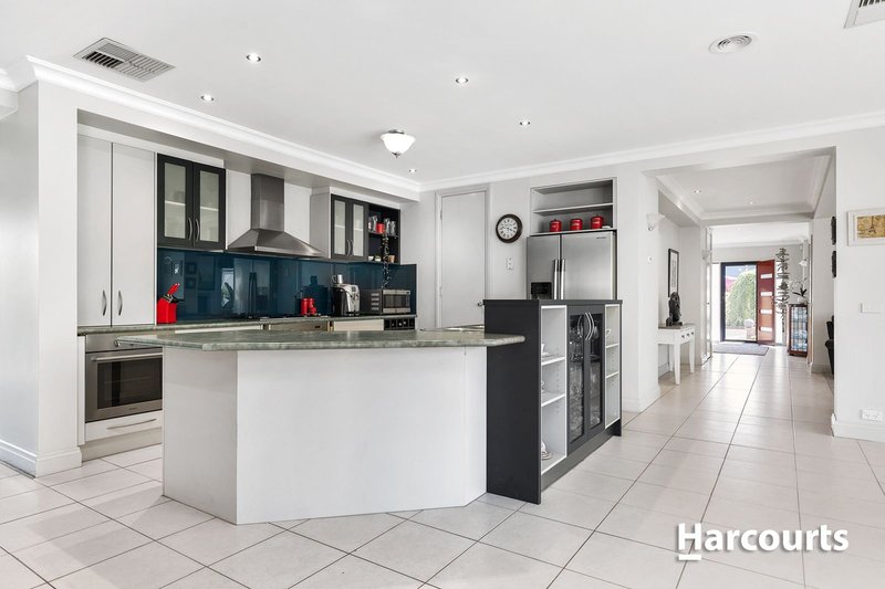 Photo - 40 Oneil Road, Beaconsfield VIC 3807 - Image 2