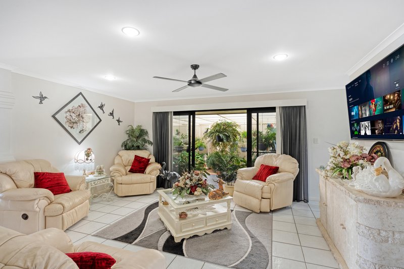 Photo - 40 Pacific Drive, Banksia Beach QLD 4507 - Image 10