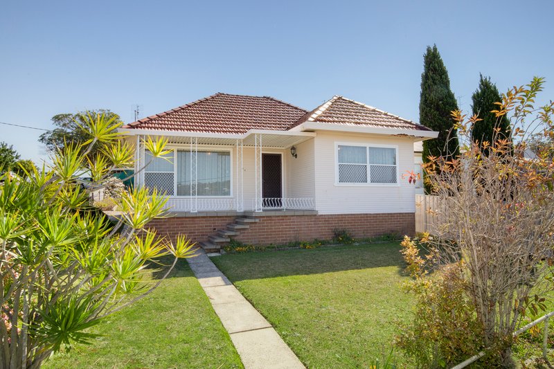 Photo - 40 Pacific Highway, Gateshead NSW 2290 - Image 1
