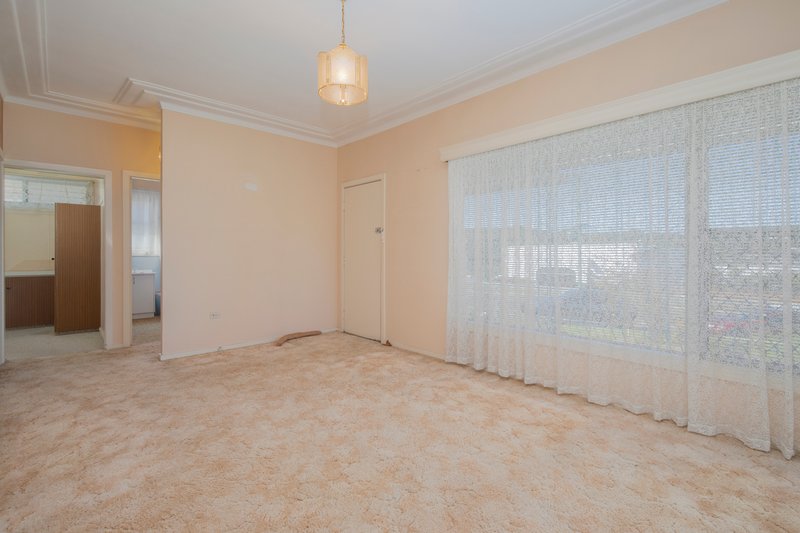 Photo - 40 Pacific Highway, Gateshead NSW 2290 - Image 3