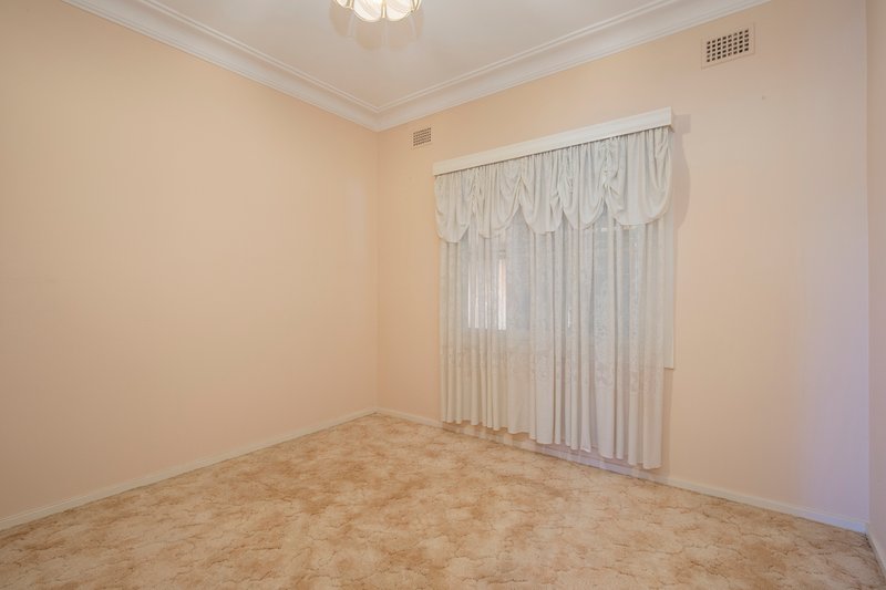 Photo - 40 Pacific Highway, Gateshead NSW 2290 - Image 5