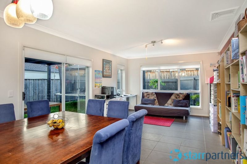 Photo - 40 Palace St , Stanhope Gardens NSW 2768 - Image 3