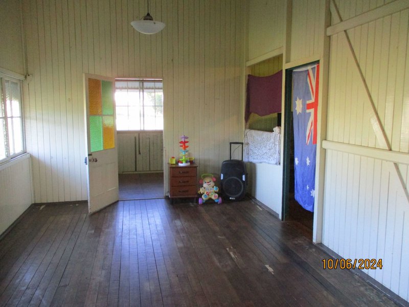 Photo - 40 Patrick Street, Malanda QLD 4885 - Image 12