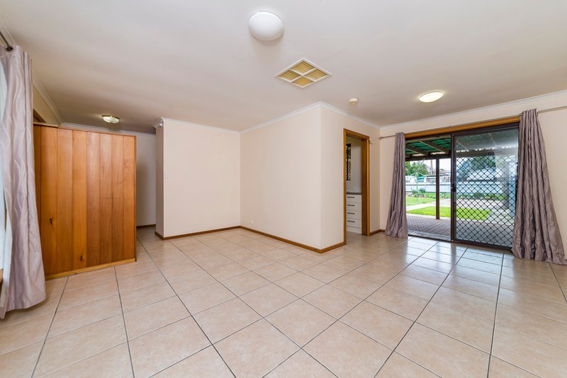 Photo - 40 Paxton Street, Willaston SA 5118 - Image 2