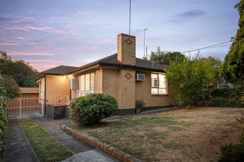 40 Peacock Street, Burwood VIC 3125