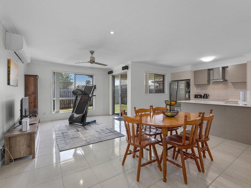 Photo - 40 Pendragon Street, Raceview QLD 4305 - Image 5