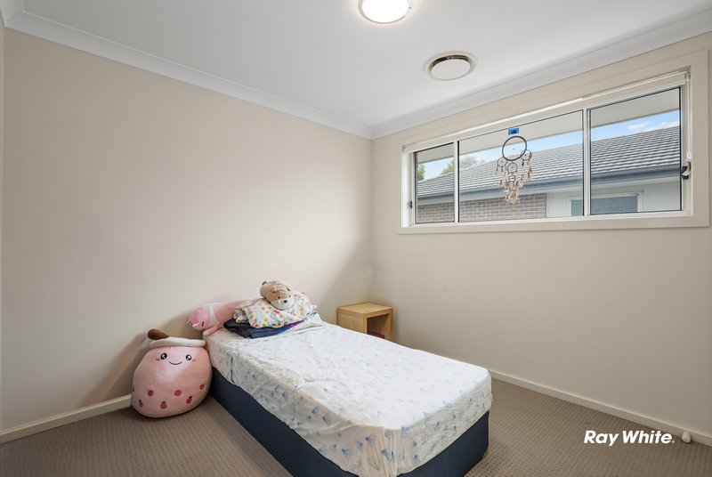 Photo - 40 Pimlico Crescent, Colebee NSW 2761 - Image 10