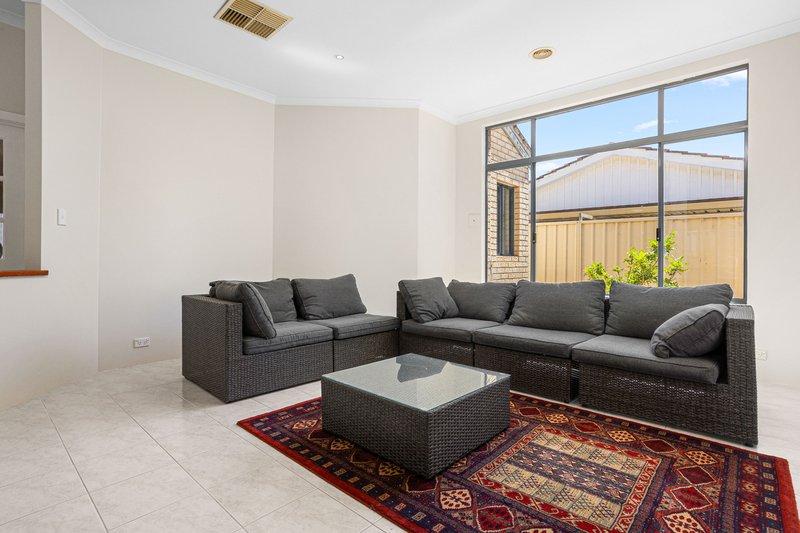 Photo - 40 Pomfret Road, Spearwood WA 6163 - Image 5