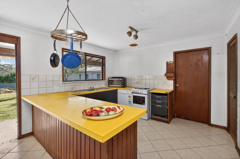 Photo - 40 Poplars Avenue, Bateau Bay NSW 2261 - Image 10