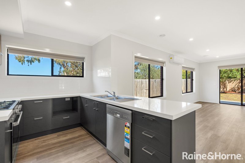 Photo - 40 Racecourse Road, Riddells Creek VIC 3431 - Image 6