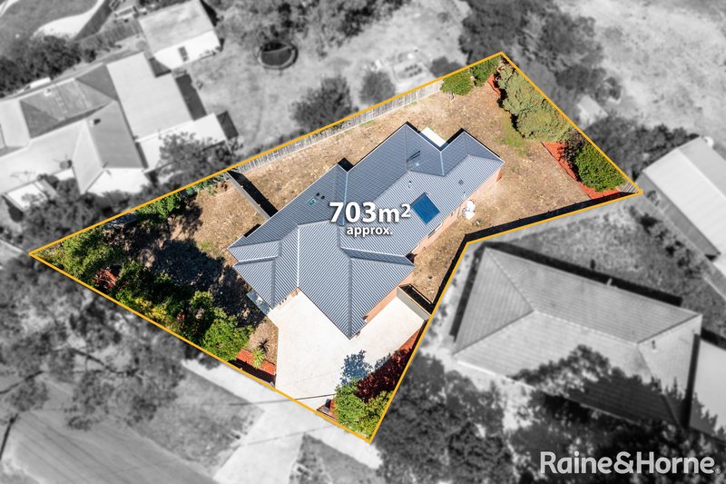 Photo - 40 Racecourse Road, Riddells Creek VIC 3431 - Image 16