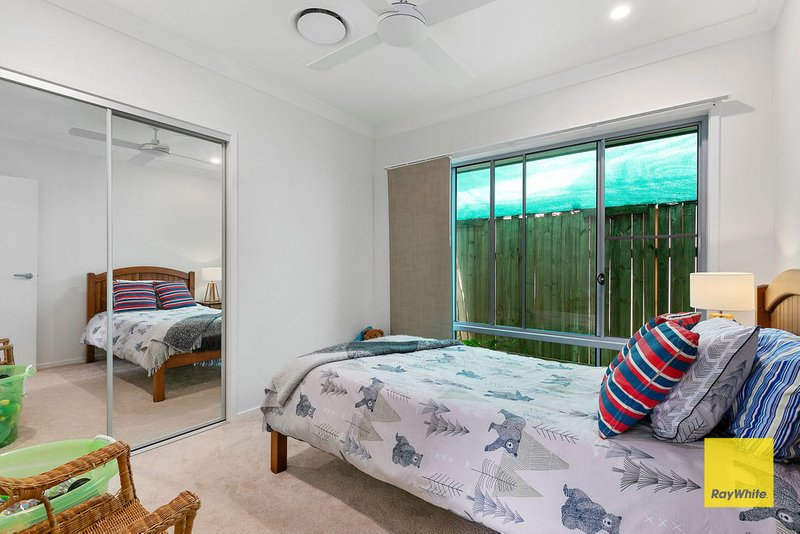 Photo - 40 Ravenbourne Circuit, Capalaba QLD 4157 - Image 9