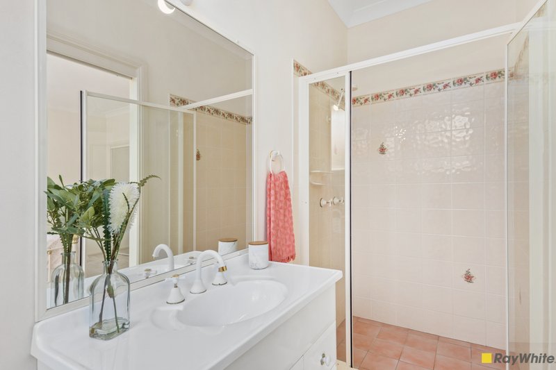 Photo - 40 Red Ash Drive, Woonona NSW 2517 - Image 6