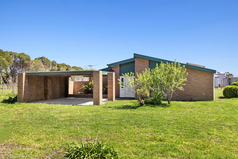 Photo - 40 Rees Road, Avalon VIC 3212 - Image 2