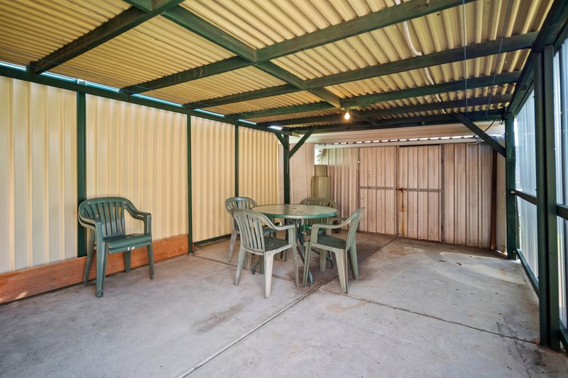 Photo - 40 Robinvale Avenue, Thomastown VIC 3074 - Image 13