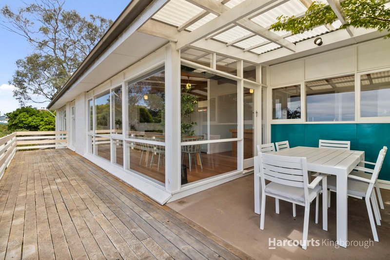 Photo - 40 Roslyn Avenue, Kingston Beach TAS 7050 - Image 10