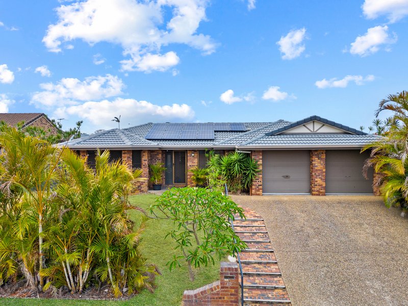 Photo - 40 Scanlen Crescent, Wynnum West QLD 4178 - Image 2